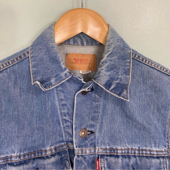 Levi’s Custom Aztec Native Embroidery Jeans Jacket Eagle Sz Small‎ - Picture 8 of 8